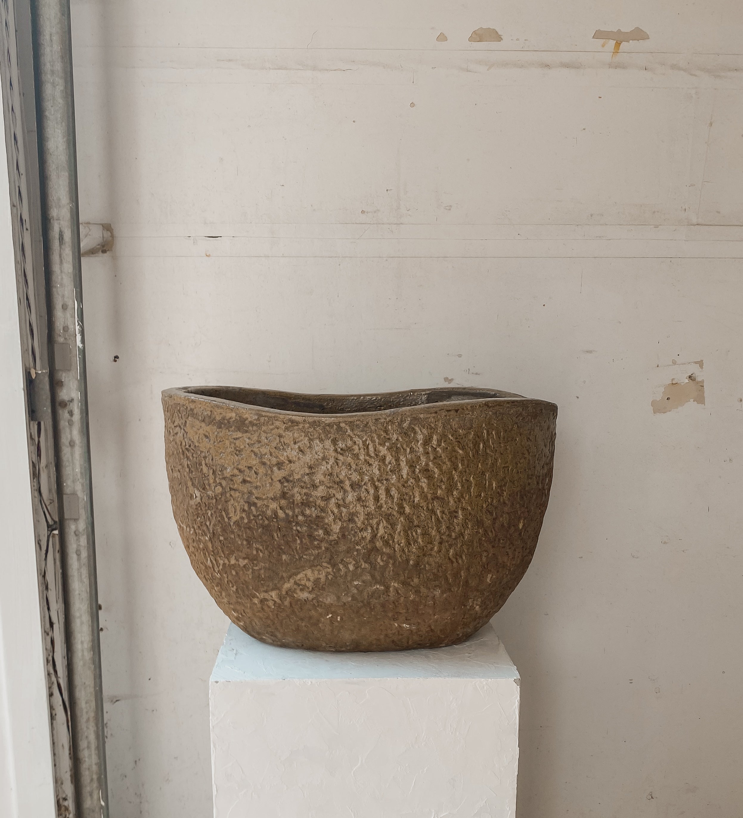 Indus (medium) 13" x 21"